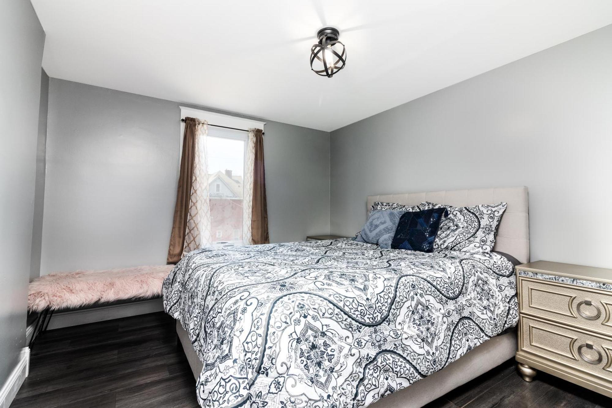 Sprawling 8Br Home Ideal For Large Groups In Niagara Falls Ny Esterno foto
