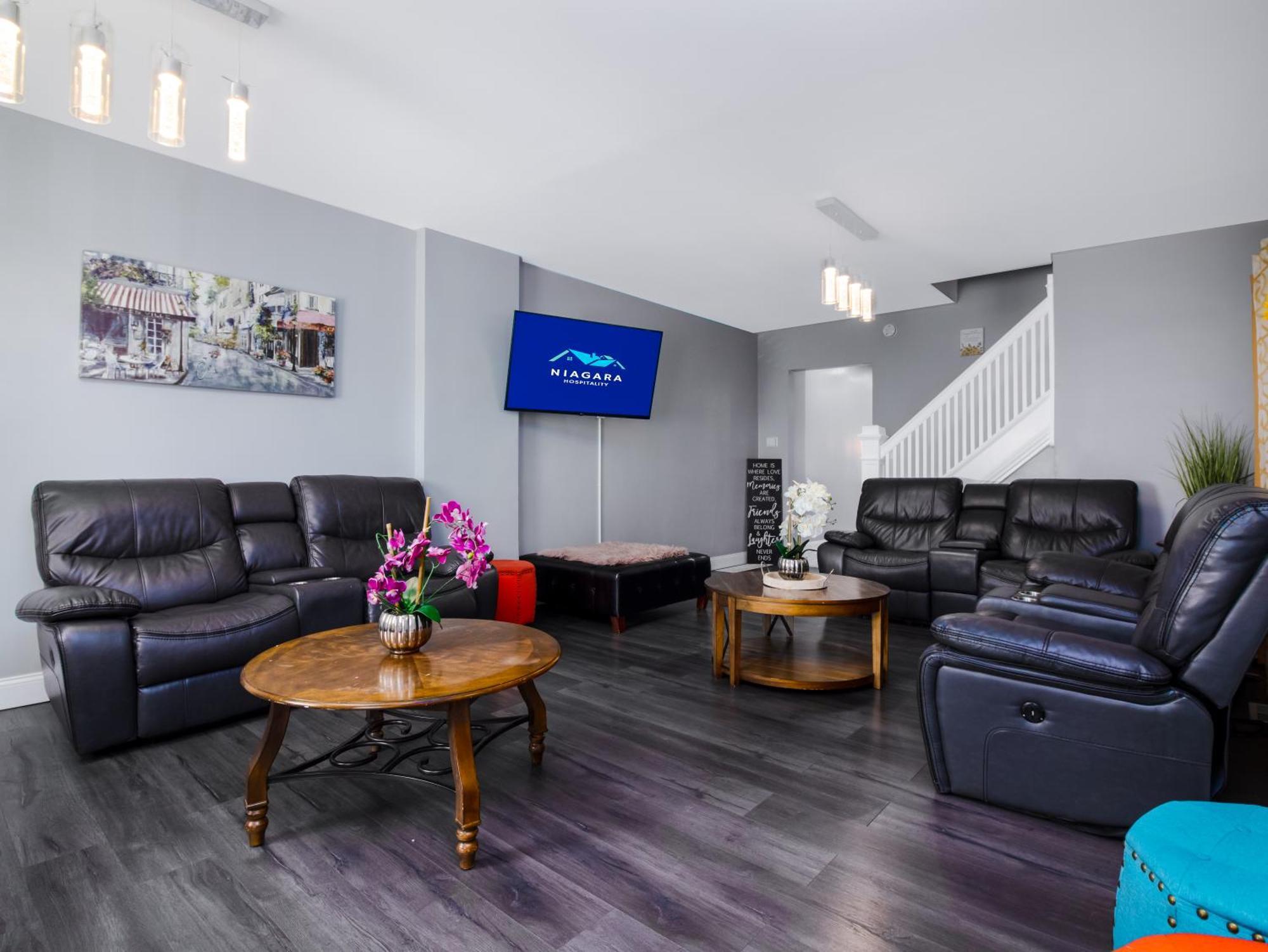 Sprawling 8Br Home Ideal For Large Groups In Niagara Falls Ny Esterno foto