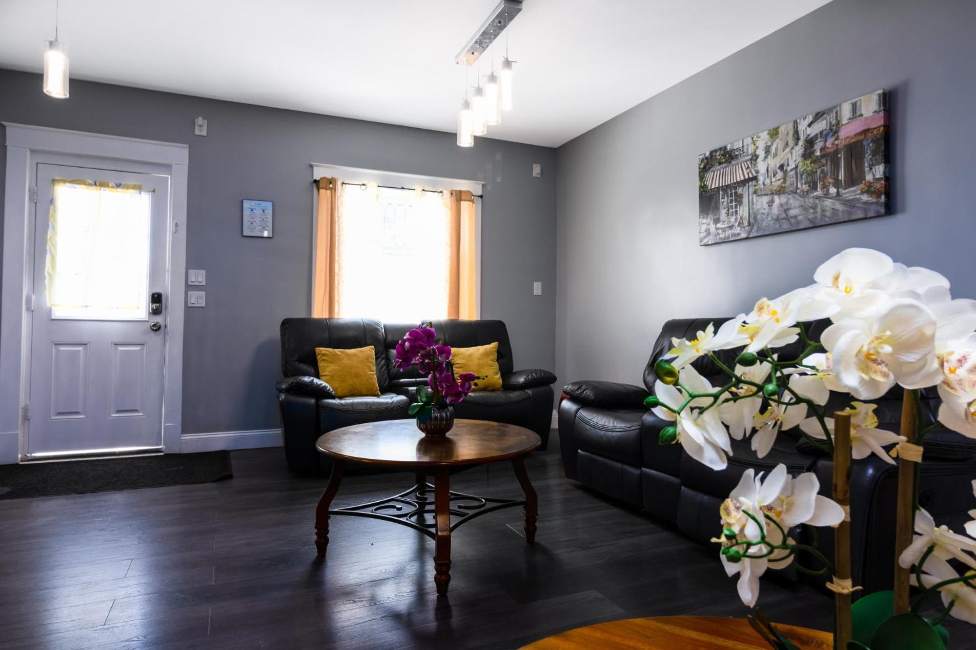Sprawling 8Br Home Ideal For Large Groups In Niagara Falls Ny Esterno foto