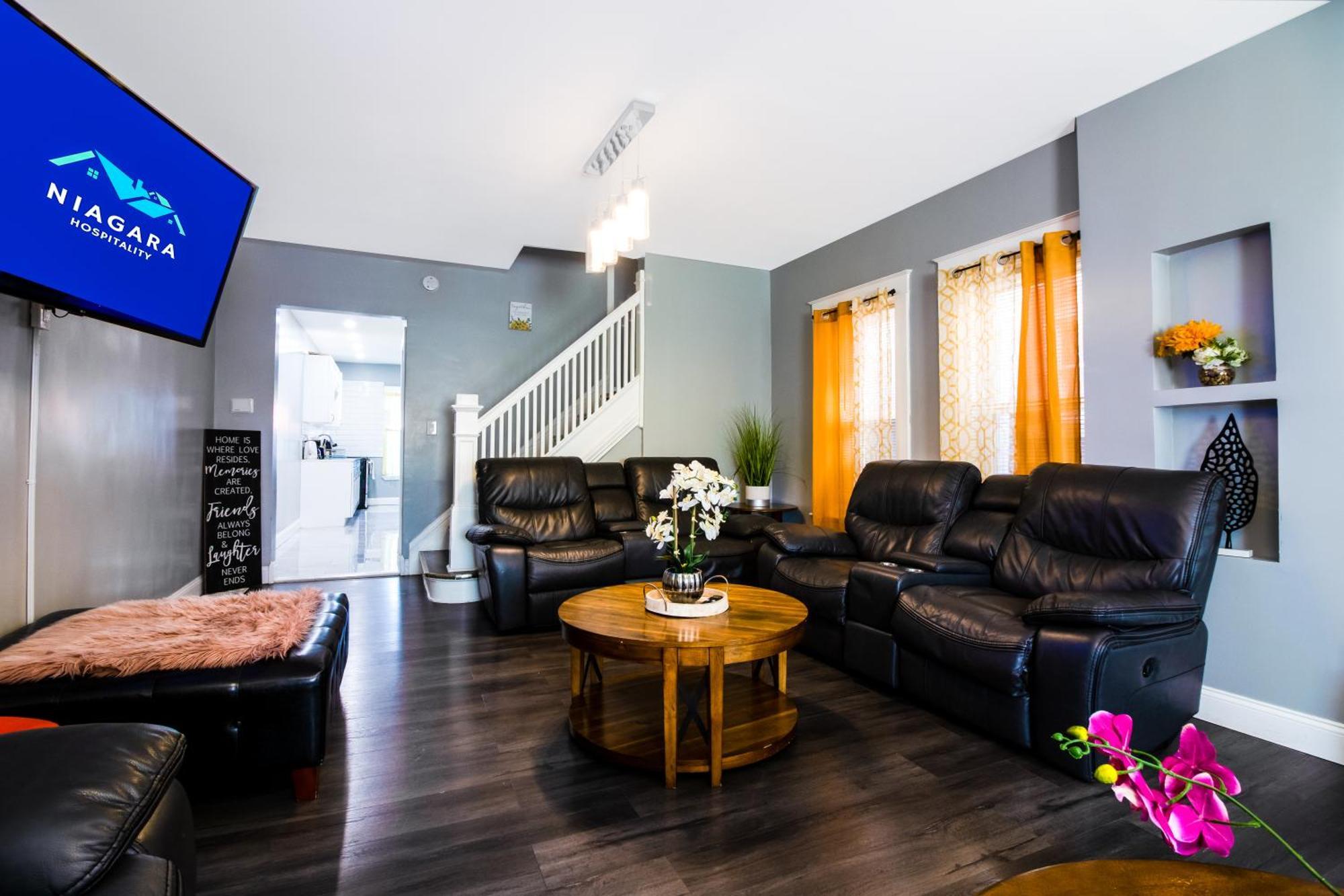 Sprawling 8Br Home Ideal For Large Groups In Niagara Falls Ny Esterno foto