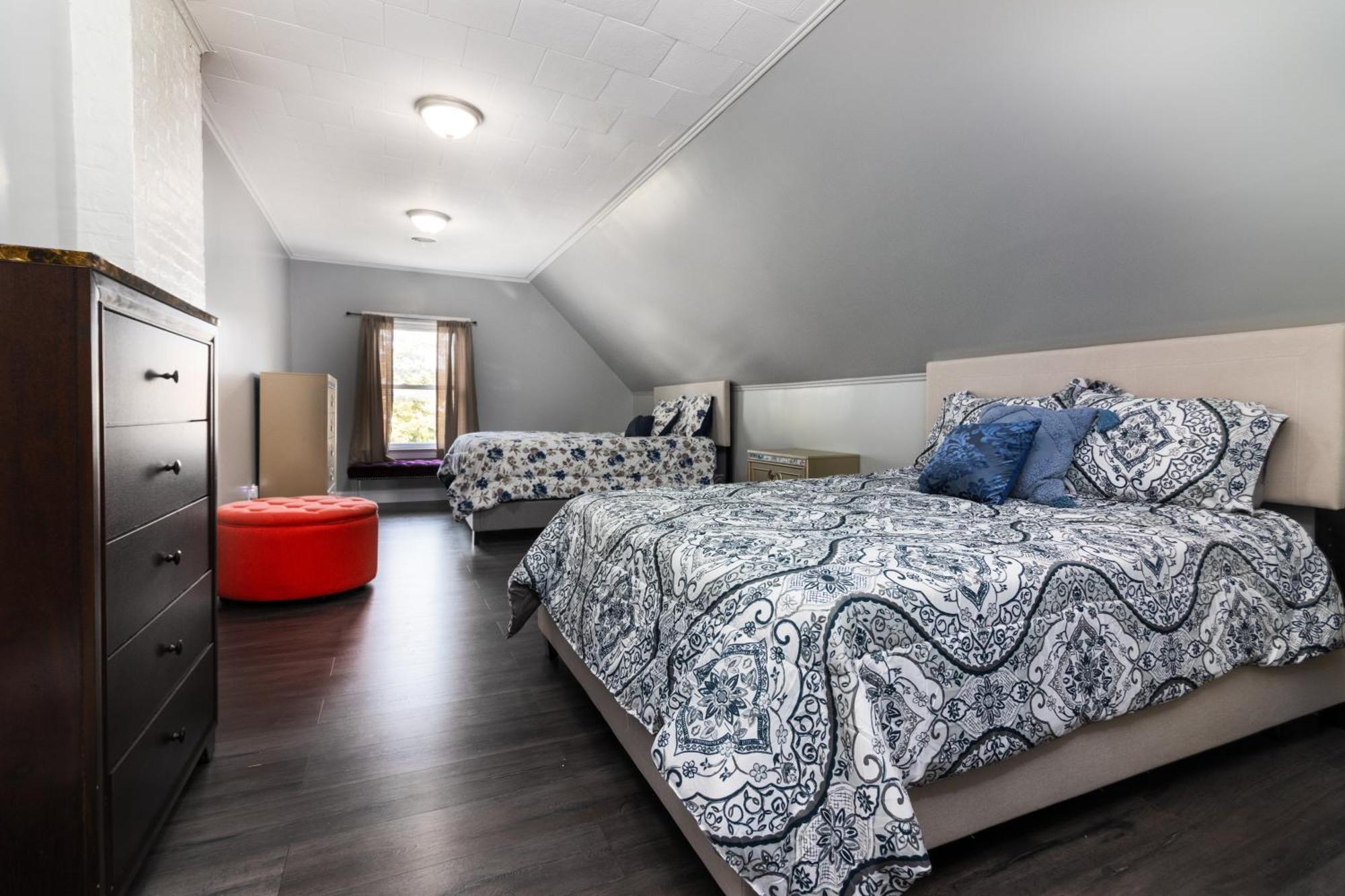 Sprawling 8Br Home Ideal For Large Groups In Niagara Falls Ny Esterno foto
