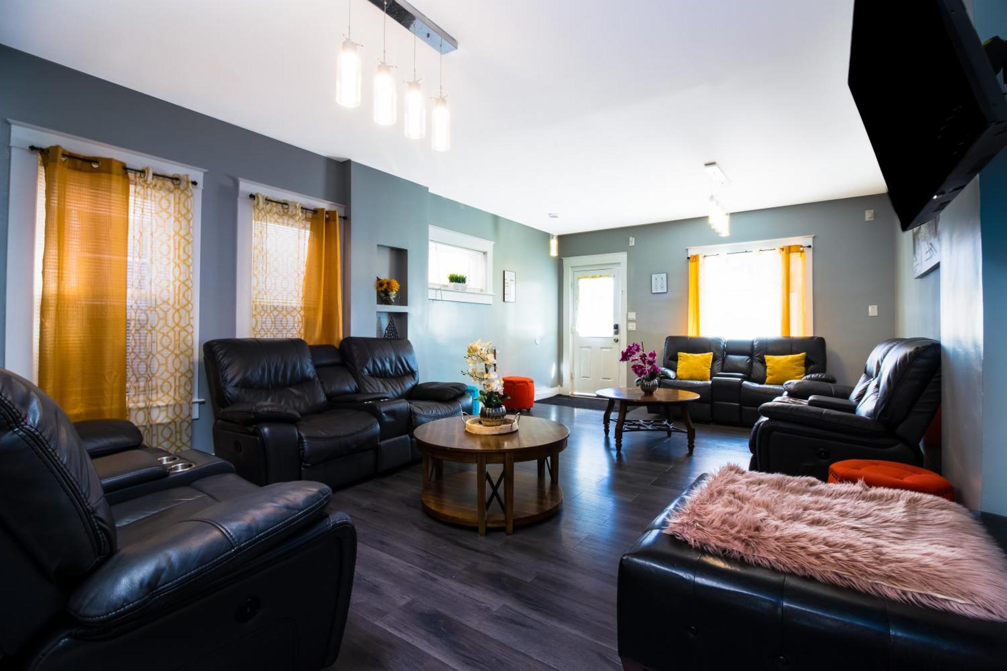 Sprawling 8Br Home Ideal For Large Groups In Niagara Falls Ny Esterno foto