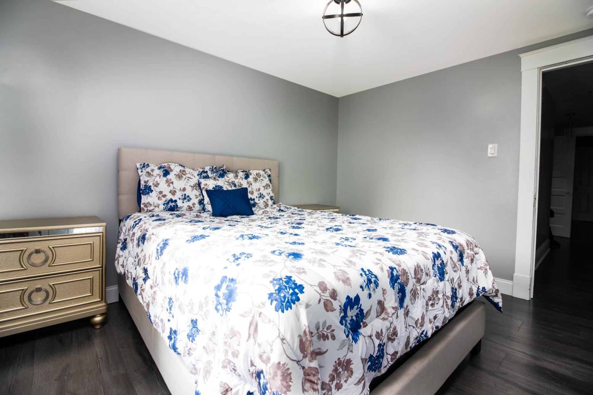 Sprawling 8Br Home Ideal For Large Groups In Niagara Falls Ny Esterno foto