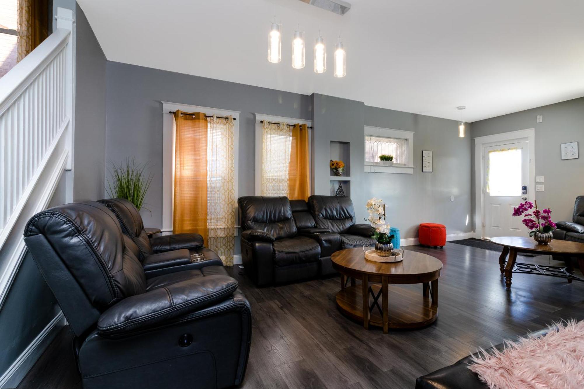 Sprawling 8Br Home Ideal For Large Groups In Niagara Falls Ny Esterno foto